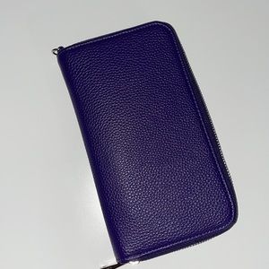 Jewell by Thirtyone wallet